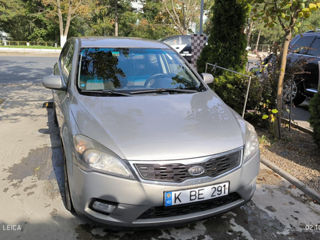 KIA Ceed foto 2