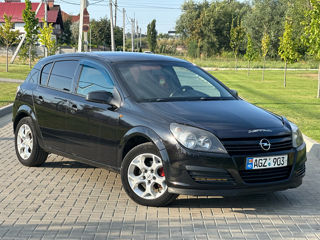 Opel Astra foto 2