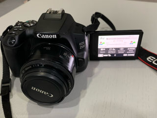 Canon EOS 250D foto 1