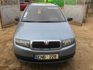 Skoda Fabia foto 3