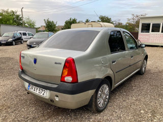 Dacia Logan foto 6