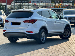 Hyundai Santa FE foto 4