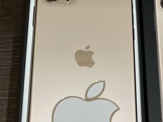 Iphone 11 pro max gold, 64 gb. 6000 lei. stare ideala,în complet. foto 3