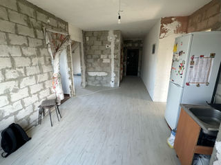 Apartament cu 3 camere, 79 m², Botanica, Chișinău foto 3