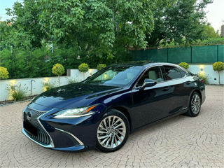 Lexus ES Series