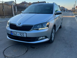 Skoda Fabia foto 2