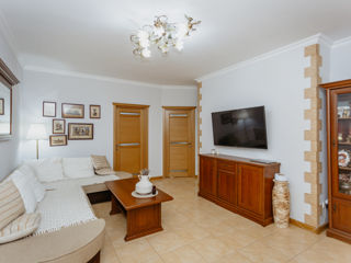 Apartament cu 3 camere, 10 m², Buiucani, Chișinău foto 2