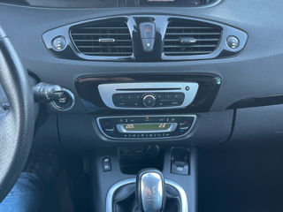 Renault Grand Scenic foto 6