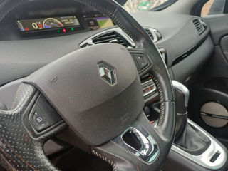 Renault Grand Scenic foto 6