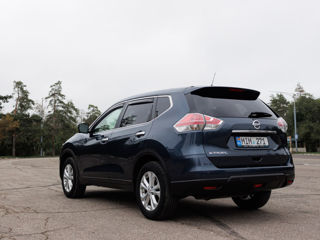 Nissan X-Trail foto 3