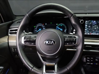 KIA K5 foto 14