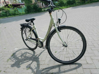 Vind bicicleta Campus,starea ca noua,foarte ușoară,procurata din Germania