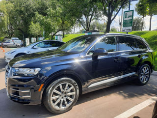 Audi Q7 foto 2