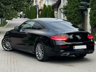 Mercedes C-Class Coupe foto 4