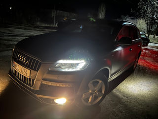 Audi Q7 foto 8