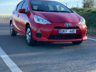 Toyota Prius c foto 5