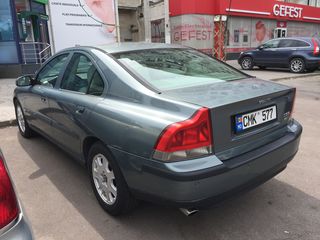 Volvo S80 foto 1