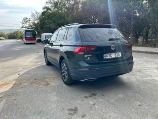 Volkswagen Tiguan foto 5