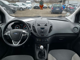 Ford Tourneo Courier foto 10