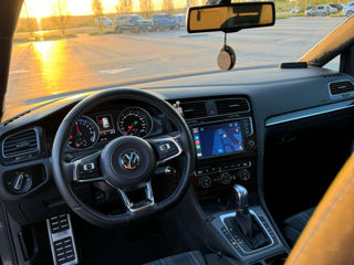 Volkswagen Golf foto 6