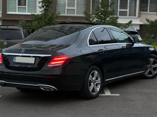 Mercedes E-Class foto 4