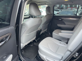 Toyota Highlander foto 17