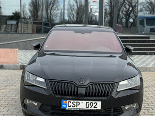 Skoda Superb foto 3