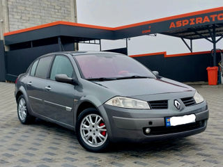 Renault Megane foto 3