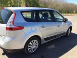 Renault Grand Scenic foto 4