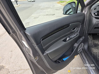 Renault Grand Scenic foto 7