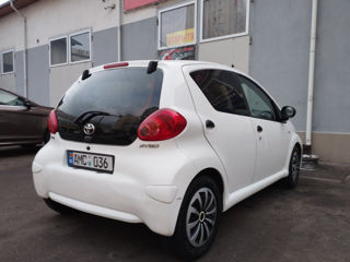 Toyota Aygo foto 2