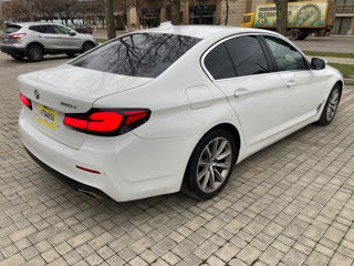 BMW 5 Series foto 5