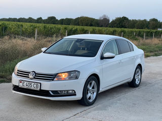 Volkswagen Passat foto 1