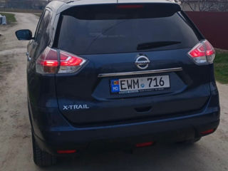 Nissan X-Trail foto 3