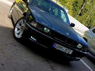 BMW 7 Series foto 5