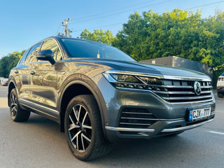 Volkswagen Touareg foto 6