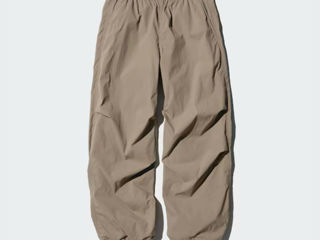 Uniqlo штаны утепленные s short 50€