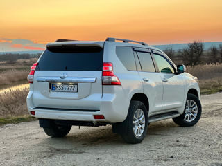 Toyota Land Cruiser Prado foto 3