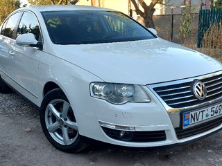 Volkswagen Passat foto 2