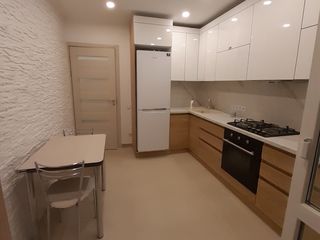 Apartament cu 1 cameră, 43 m², Telecentru, Chișinău foto 4