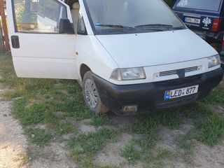 Peugeot Expert foto 2