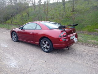 Mitsubishi Eclipse foto 6