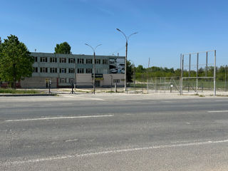 Arenda Clădirii cu teren adiacent pe drumul de centură Bălți! foto 2