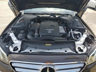 Mercedes E-Class foto 11