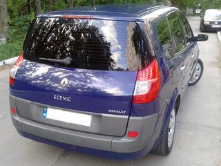 Renault Grand Scenic foto 4