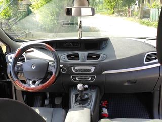 Renault Grand Scenic foto 7