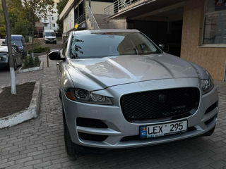 Jaguar F-PACE, 2016 г.