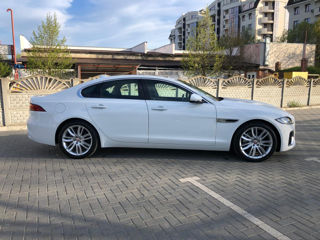 Jaguar XF foto 5