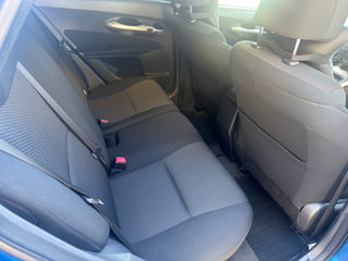 Toyota Auris фото 7