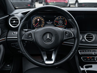 Mercedes E-Class foto 11